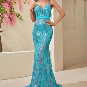 Blue Party Contrast Sequin Spaghetti Strap cami Mermaid Maxi Formal Gown
